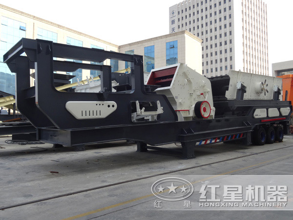 移動反擊式碎石機 移動反擊式碎石機