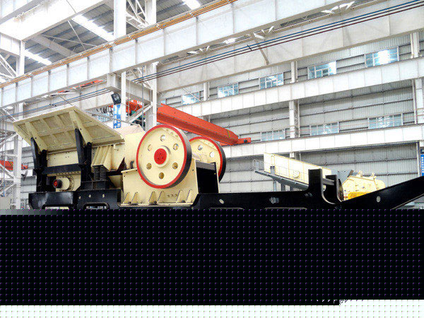 時產50噸混凝土塊移動破碎站履帶式