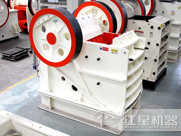 輝銅礦破碎機(jī)結(jié)構(gòu)簡(jiǎn)單 輝銅礦破碎機(jī)結(jié)構(gòu)簡(jiǎn)單