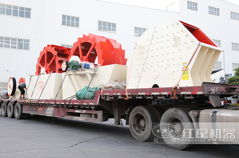 重錘式礦石粉碎機(jī)發(fā)貨圖 重錘式礦石粉碎機(jī)發(fā)貨圖