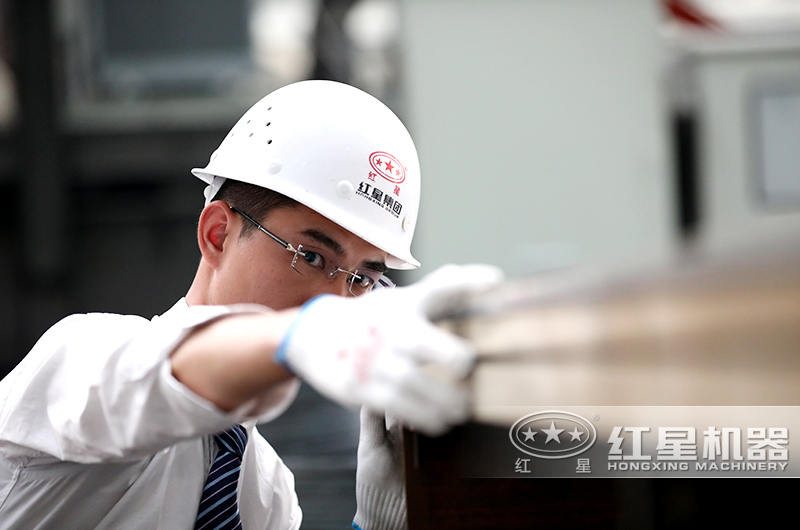 匠于心，紅星機(jī)制砂設(shè)備生產(chǎn)更用心