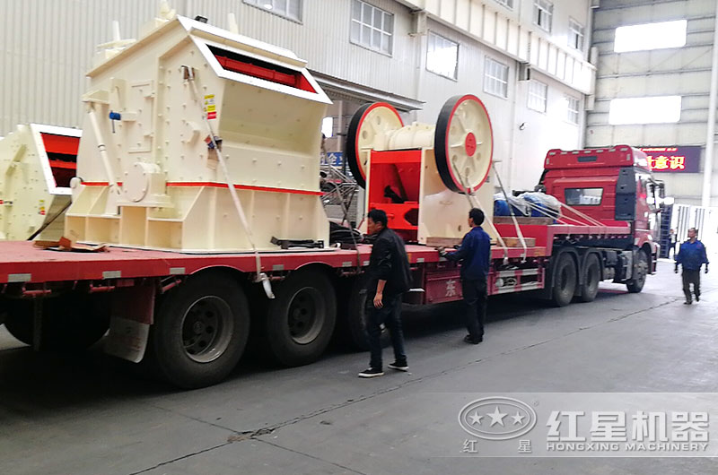 打砂石料的破碎設備發貨 打砂石料的破碎設備發貨