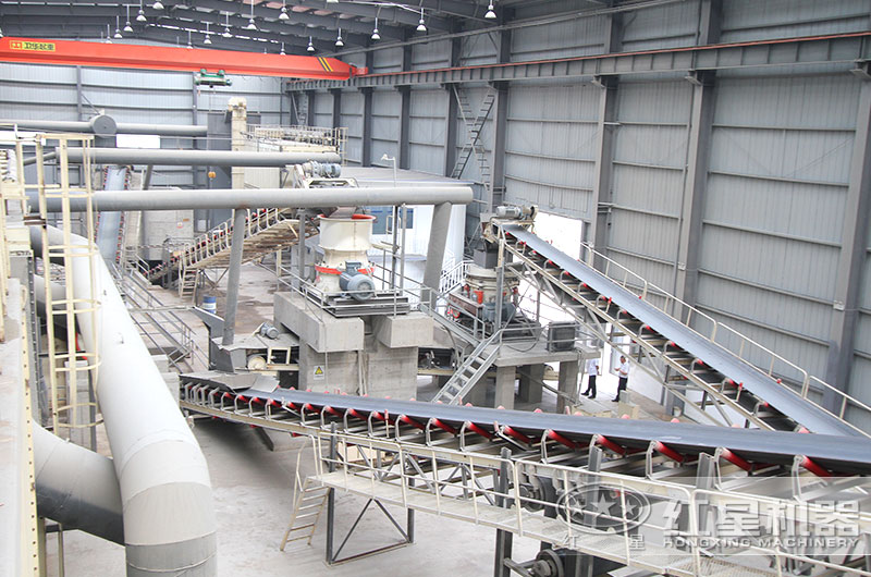 江蘇客戶石塊破碎機現(xiàn)場圖 江蘇客戶石塊破碎機現(xiàn)場圖