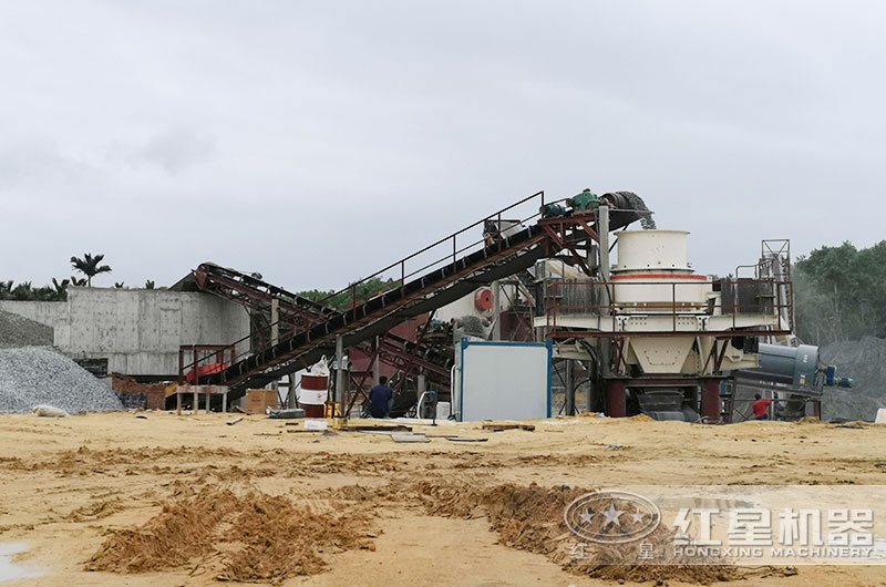 沖擊式破碎機工作現(xiàn)場圖片 沖擊式破碎機工作現(xiàn)場圖片