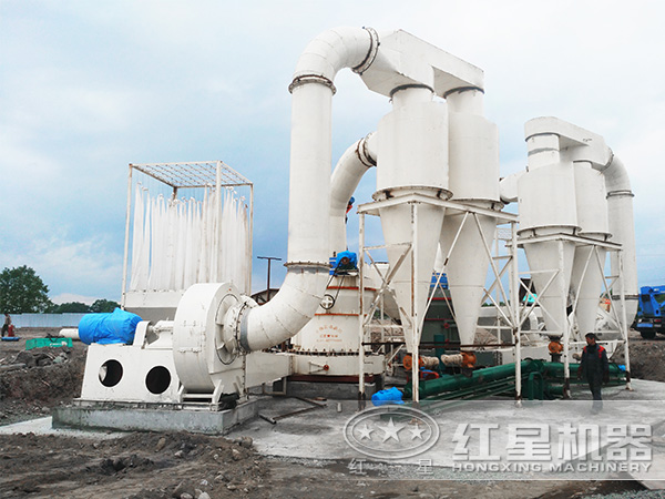 磨粉生產(chǎn)現(xiàn)場(chǎng)圖片 磨粉生產(chǎn)現(xiàn)場(chǎng)圖片