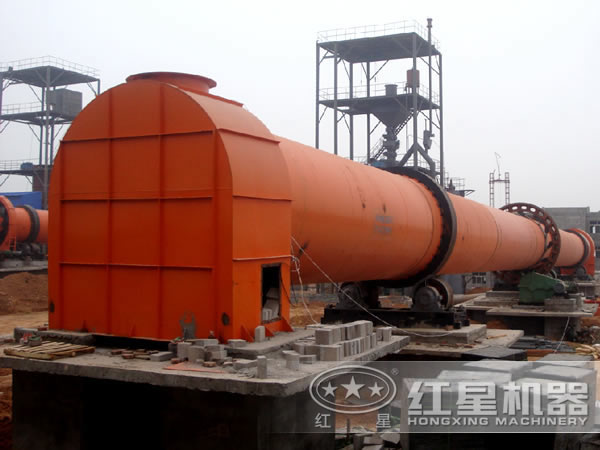 回轉(zhuǎn)窯生產(chǎn)現(xiàn)場 回轉(zhuǎn)窯生產(chǎn)現(xiàn)場