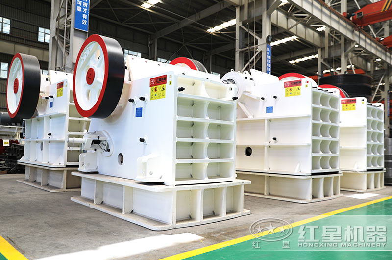 顎式破碎機實拍圖 顎式破碎機實拍圖