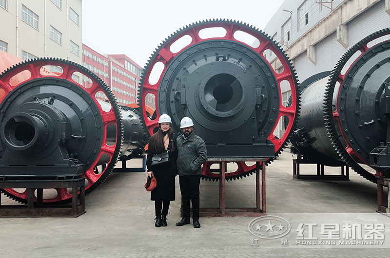 客戶來廠考察參觀球磨機設備 客戶來廠考察參觀球磨機設備