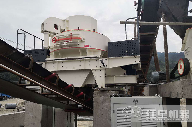 vsi制砂機(jī)作業(yè)現(xiàn)場(chǎng) vsi制砂機(jī)作業(yè)現(xiàn)場(chǎng)