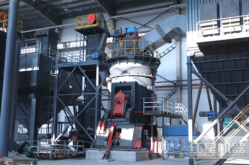 立磨制粉現(xiàn)場(chǎng) 立磨制粉現(xiàn)場(chǎng)