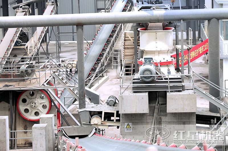 鄂破+圓錐破生產(chǎn)線現(xiàn)場(chǎng) 鄂破+圓錐破生產(chǎn)線現(xiàn)場(chǎng)